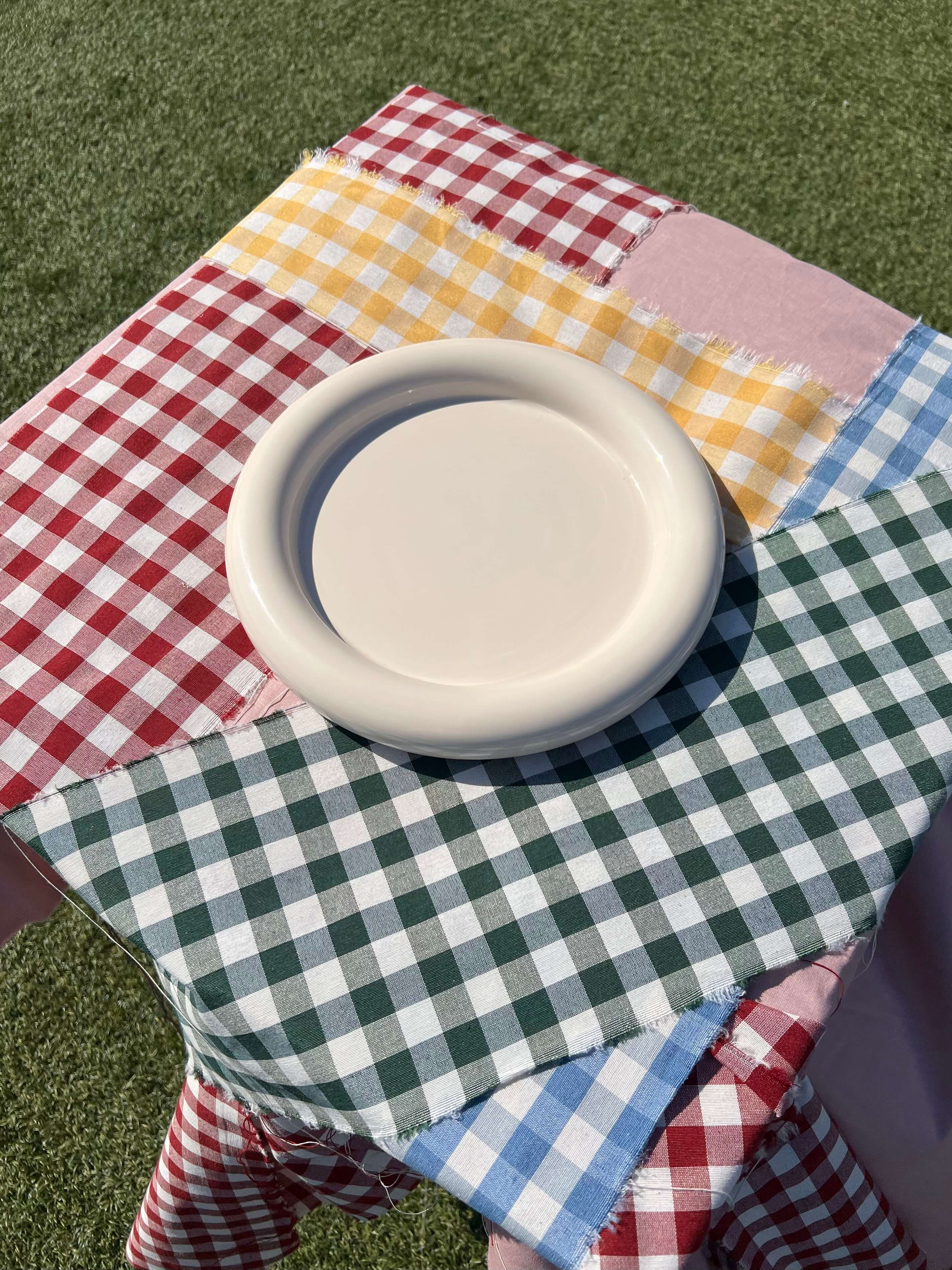 Chunky Plate Cream