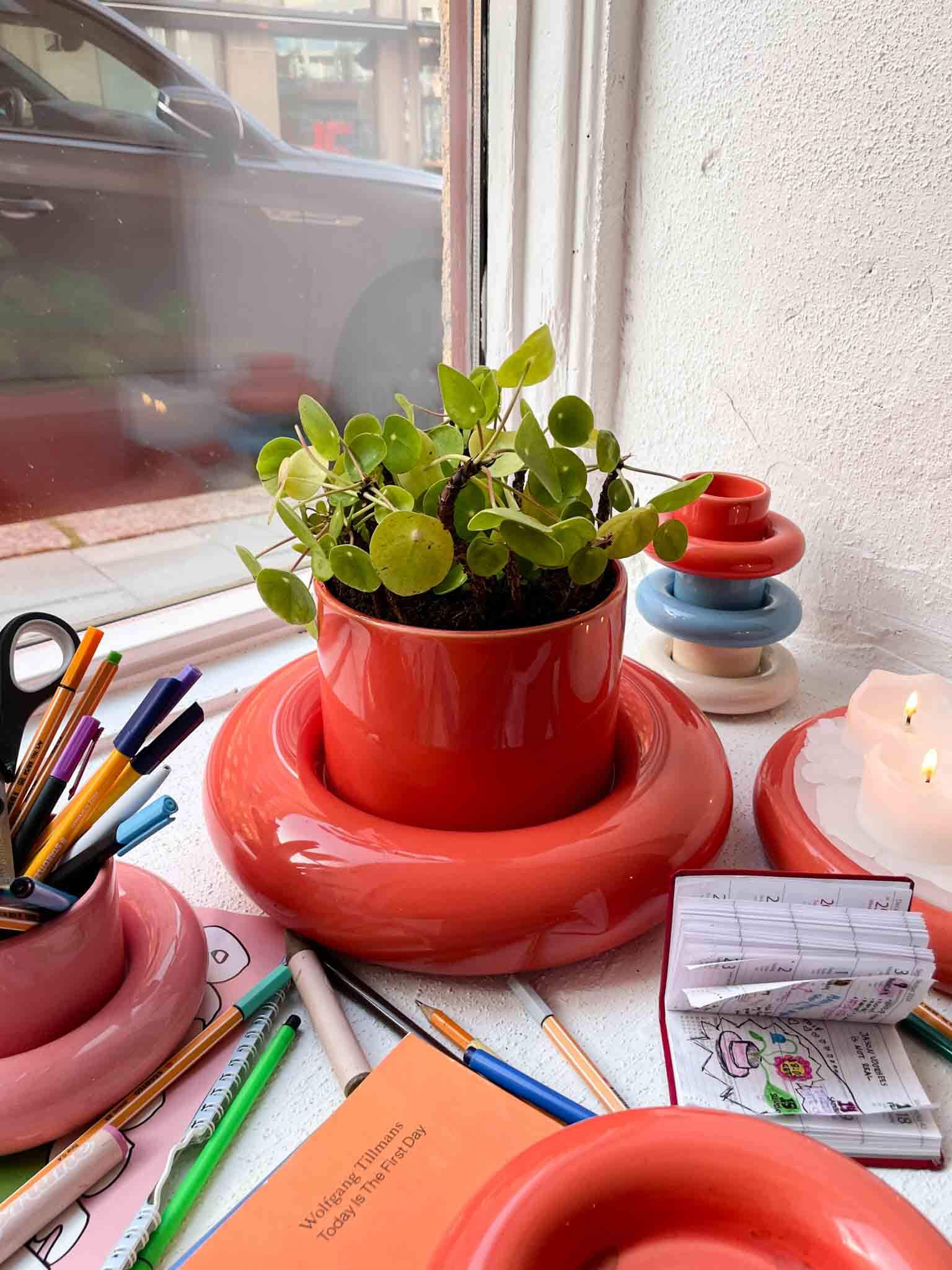 Chunky Flower Pot Red