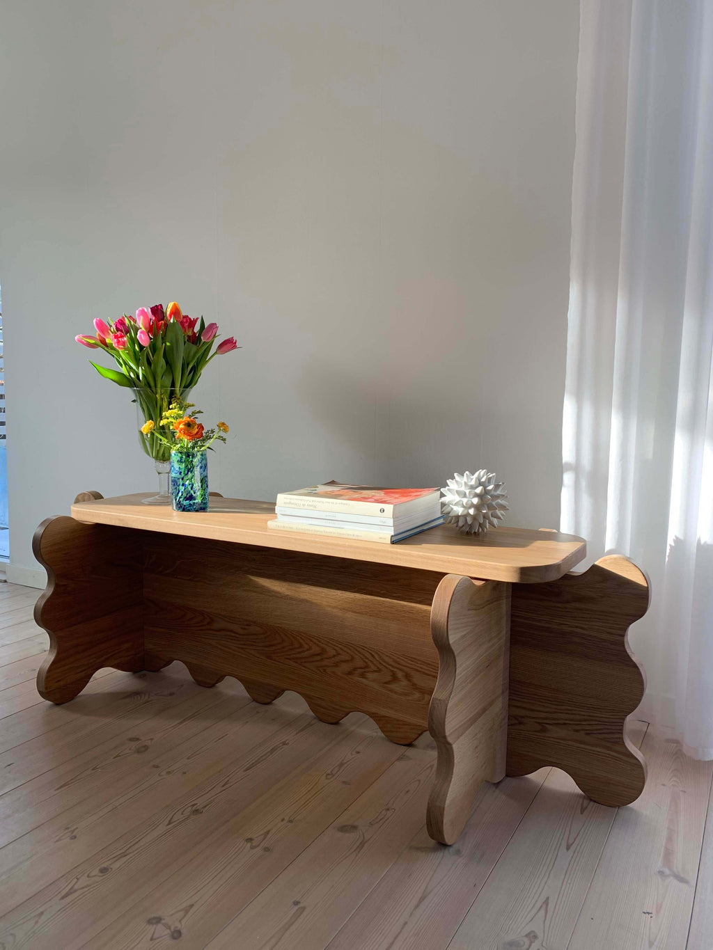 Curvy Bench Oak