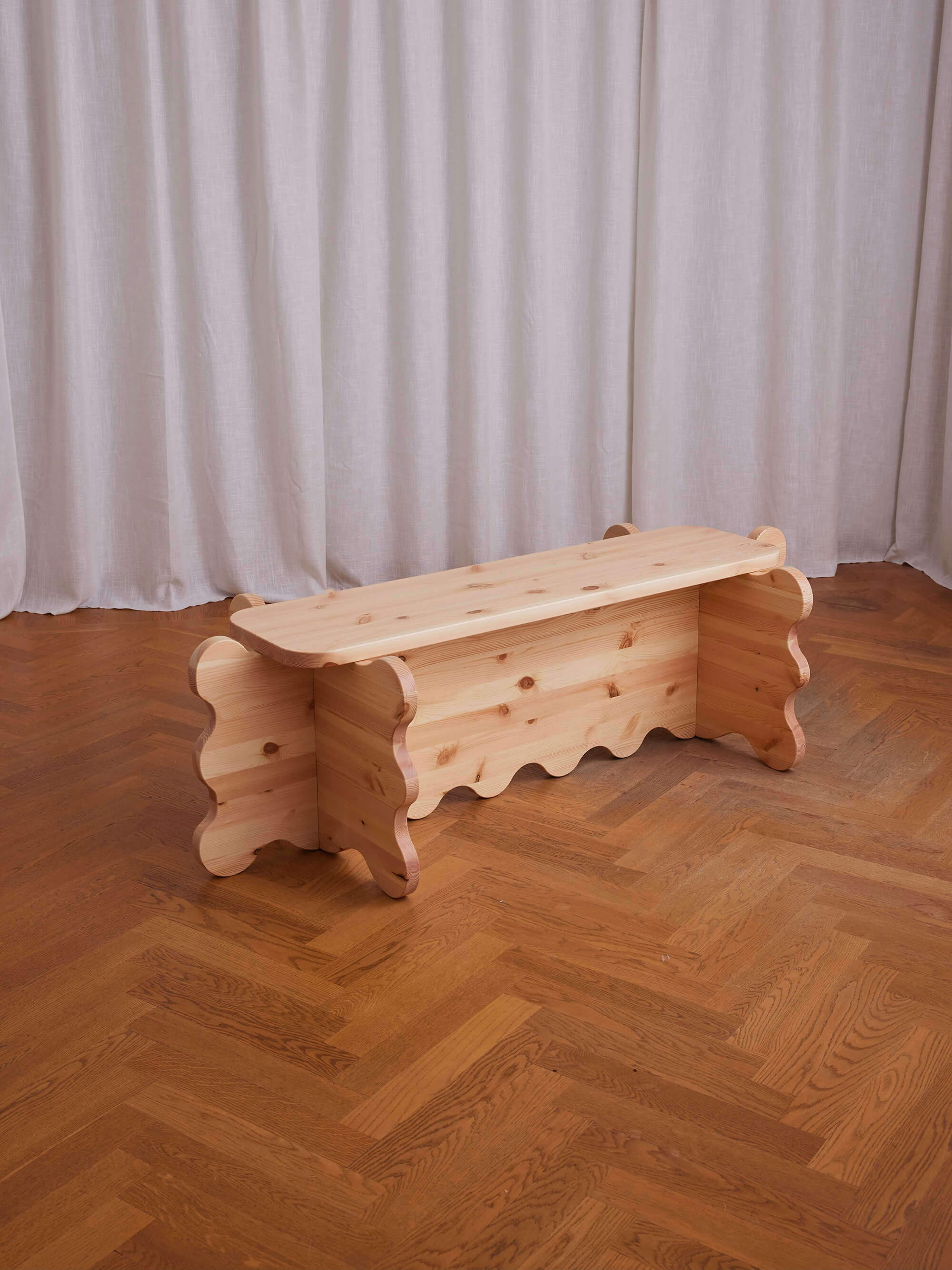 Curvy Bench Pine