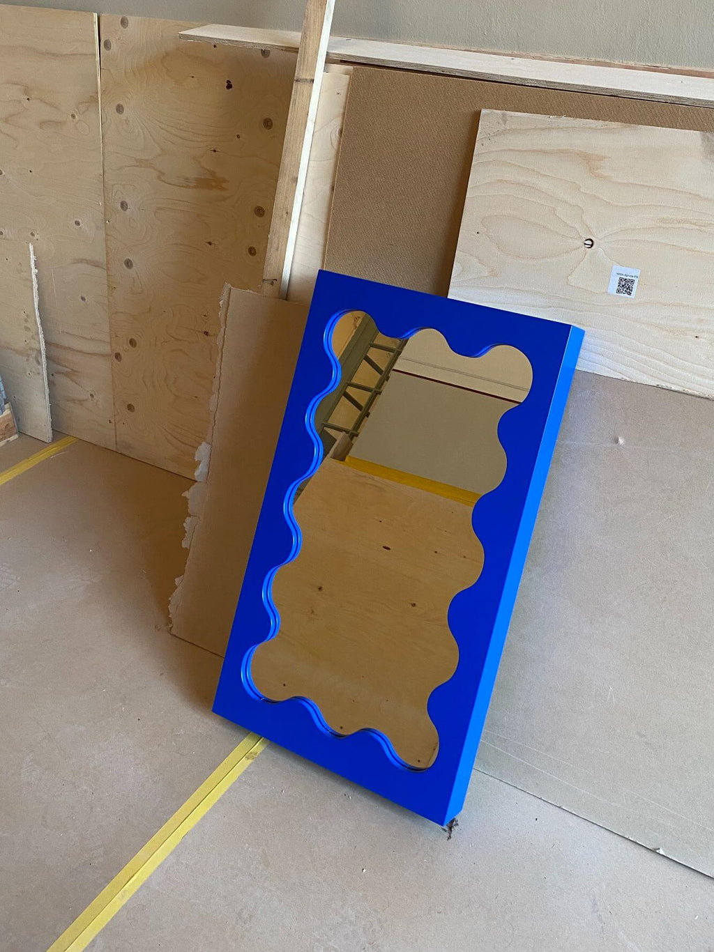 Curvy Mirror Mini Cobalt Blue