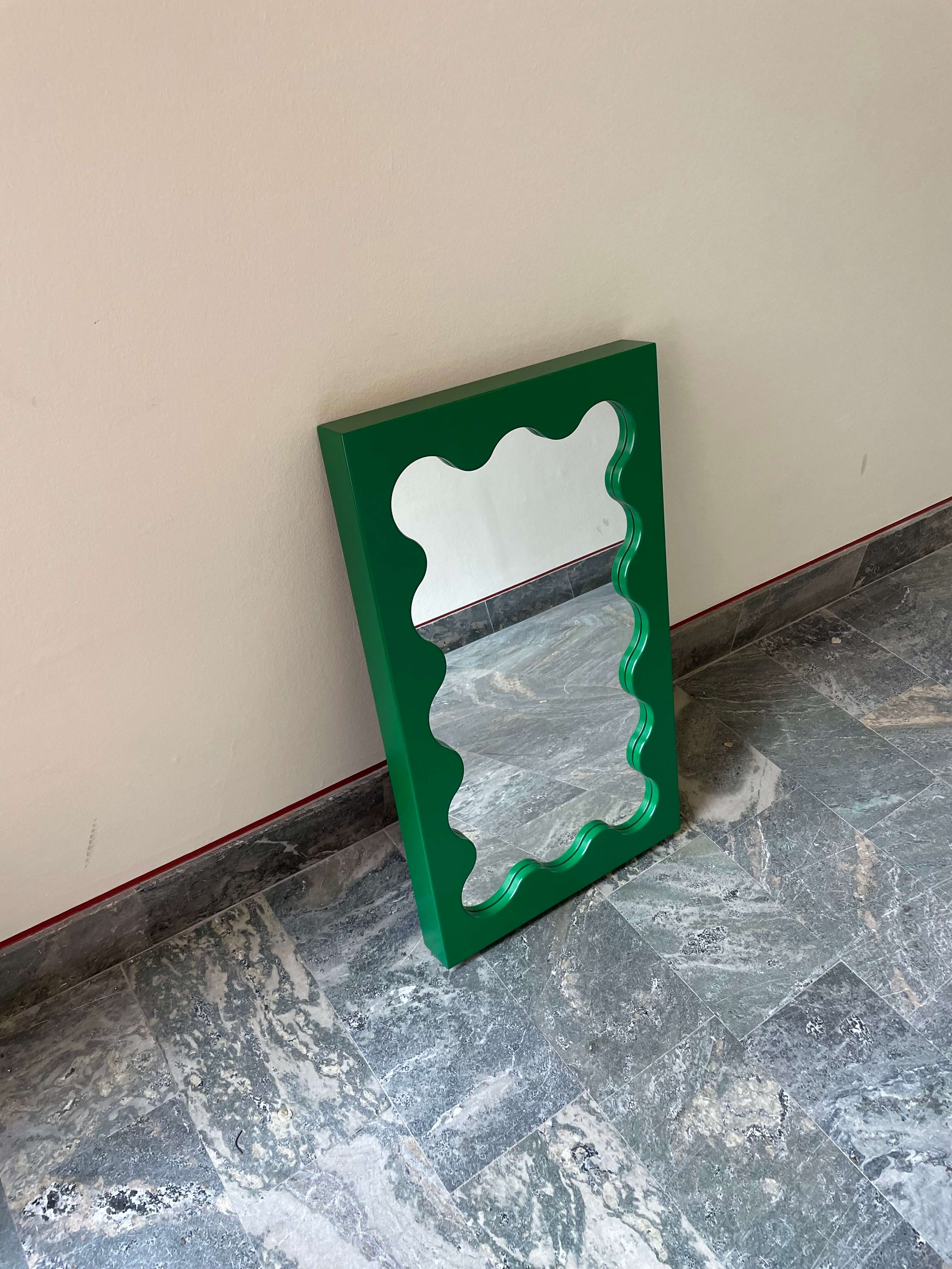 Curvy Mirror Mini Dark Green