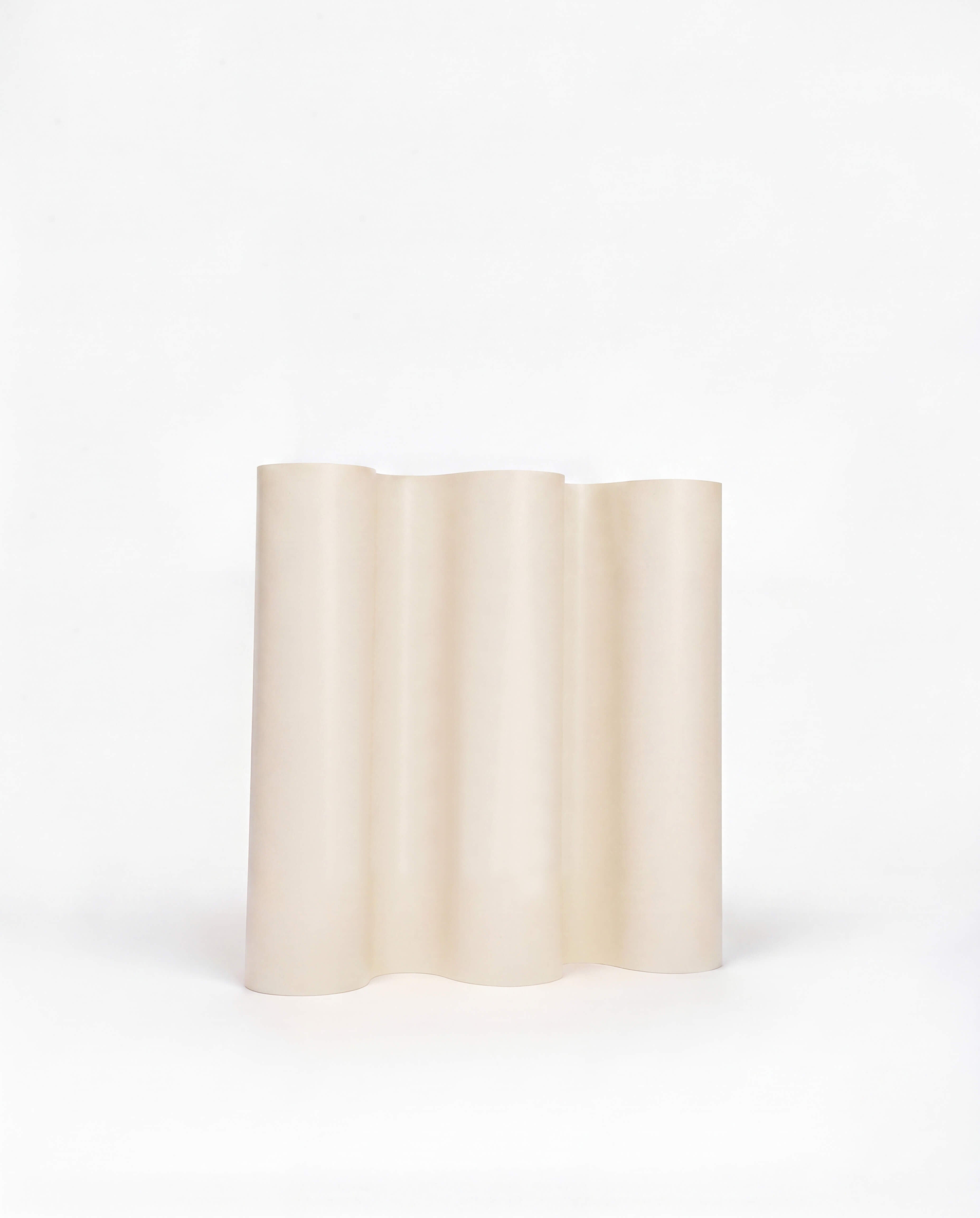 Curvy Room Divider Cream