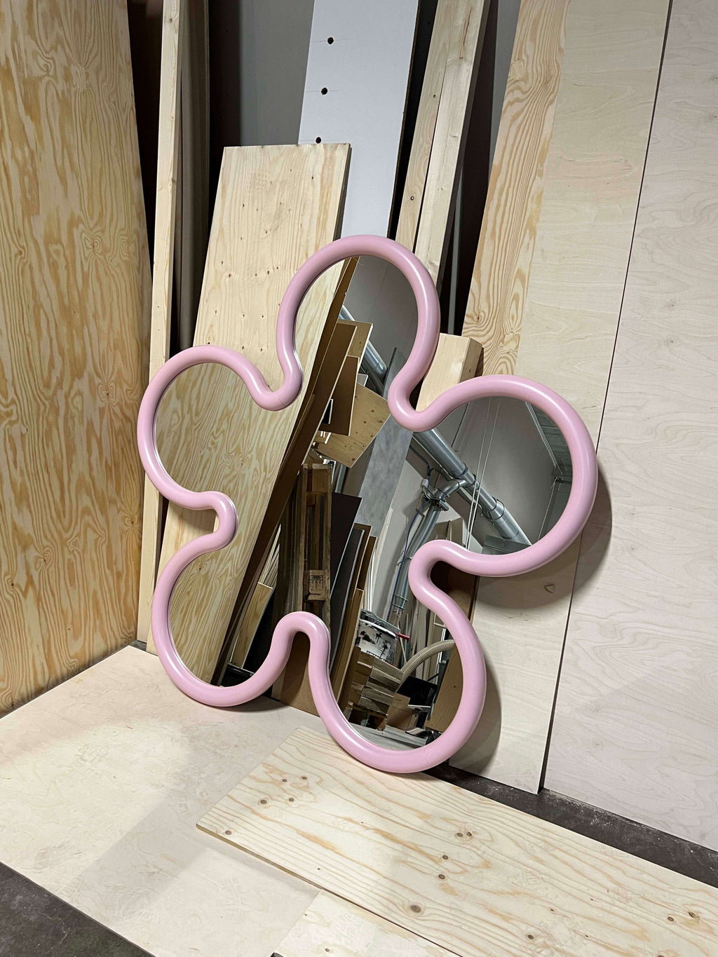 Flower Mirror Pink