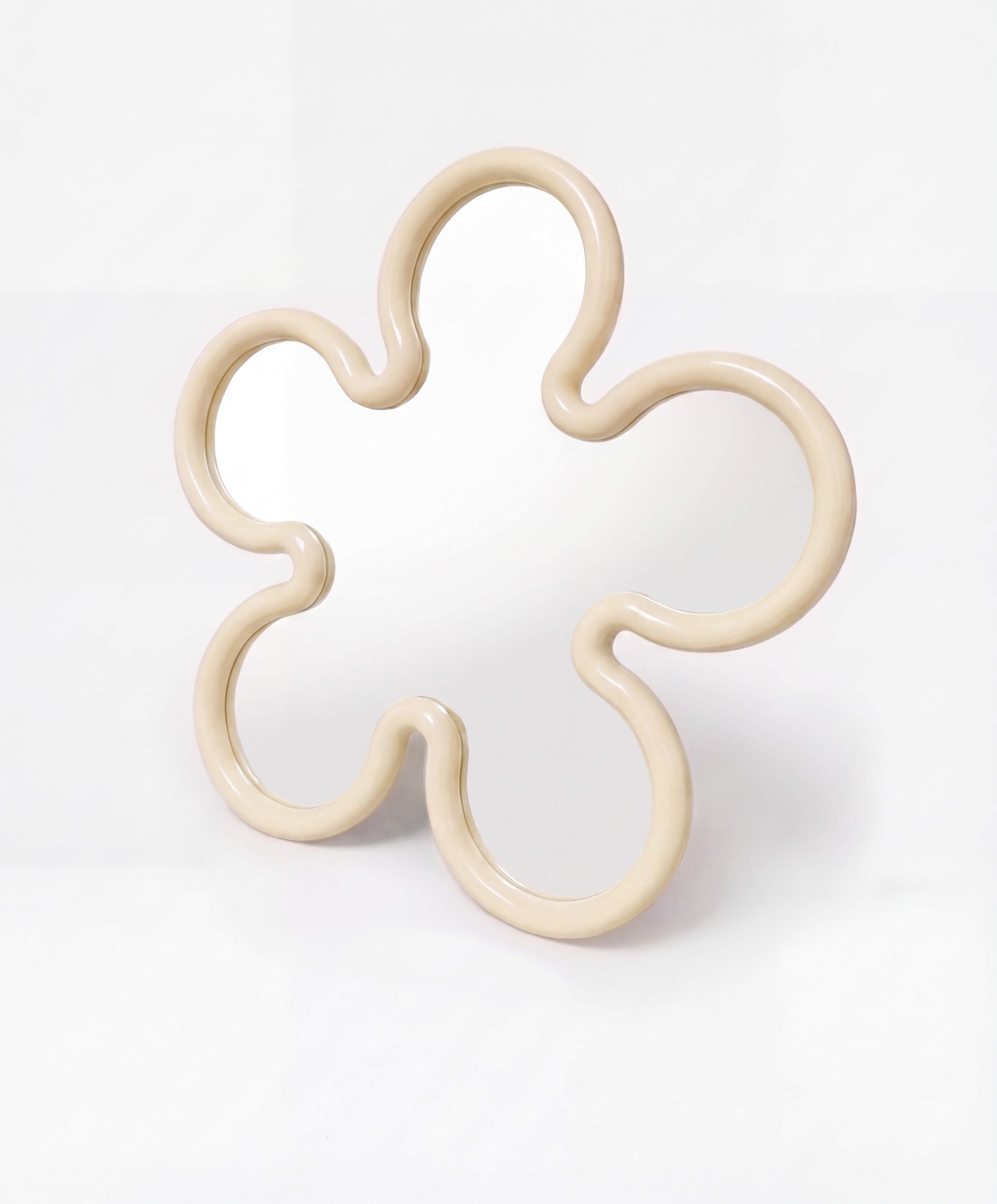 Flower Mirror Cream